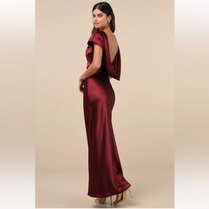 Lulus - Elegant Burgundy Cowl Back Maxi Dress